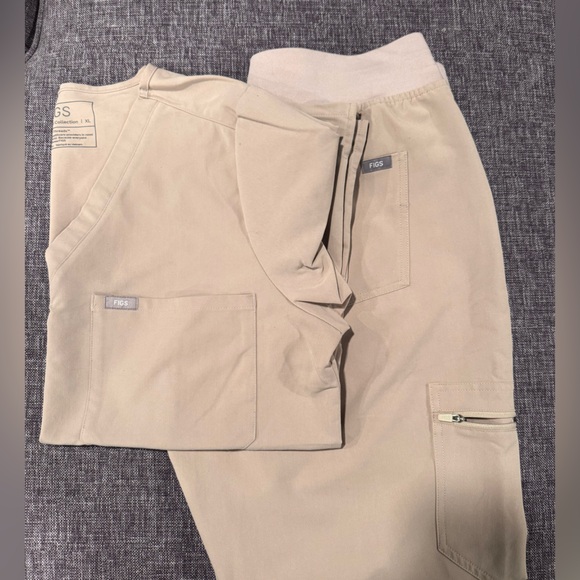 Figs Other - Figs Women's Tan scrub set